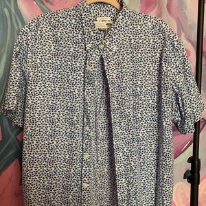 Men’s spring button down